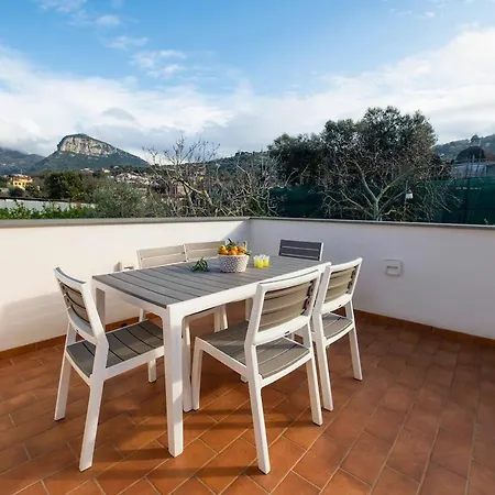 Holiday home Domus Maresca